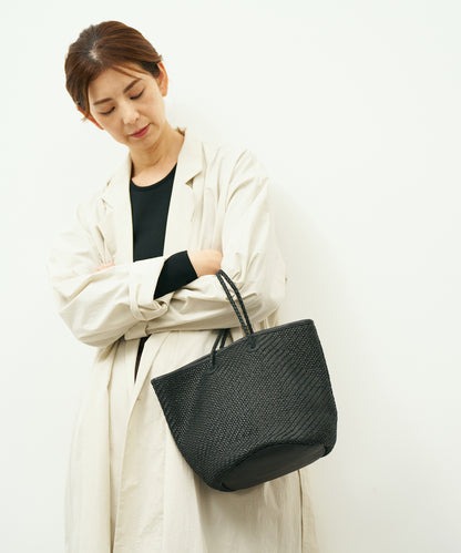 #60/ 籃子（黑）/ 羊皮“SHEEP MESH”