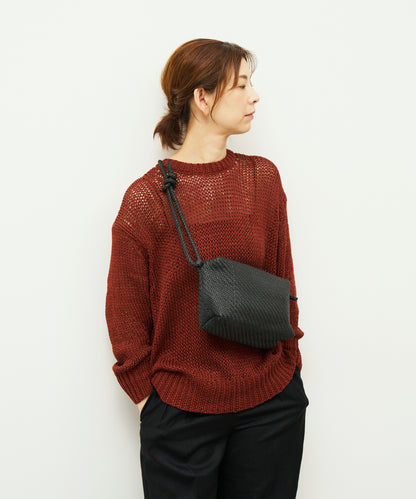 #60/ Barrel Shoulder M（黑色）/ 羊皮“SHEEP MESH” 