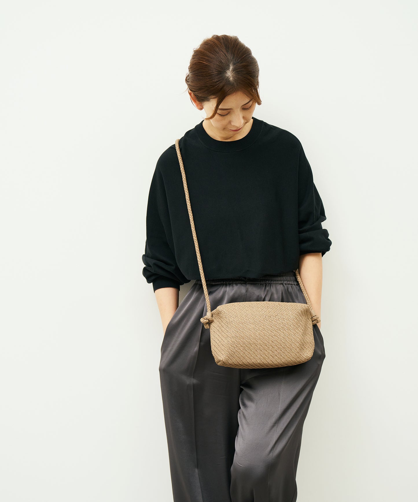 #60/ Barrel Shoulder M (marron beige) / sheepskin "SHEEP MESH"