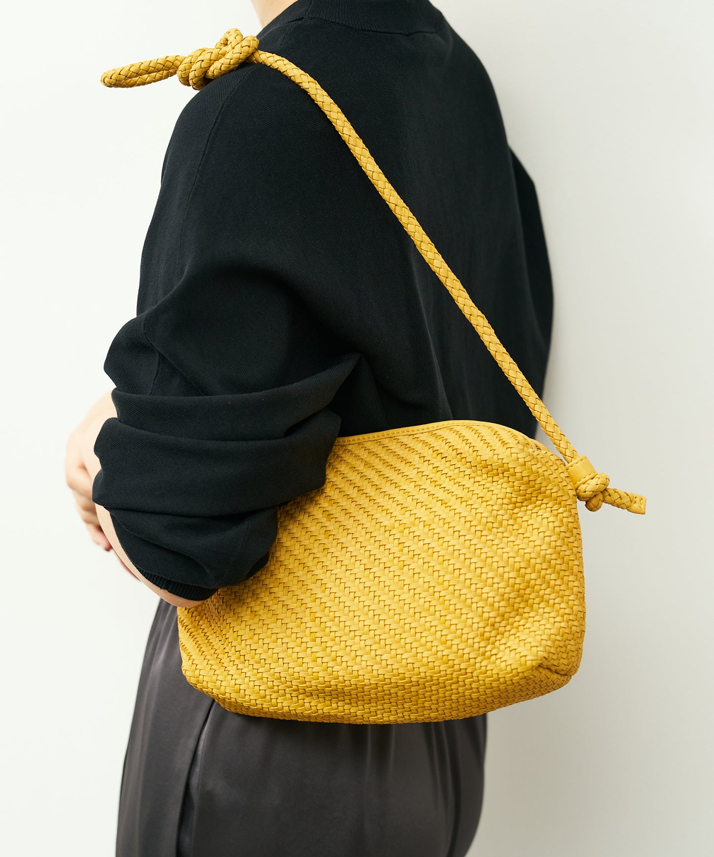 #60/ Barrel Shoulder M (mustard) / sheepskin "SHEEP MESH"