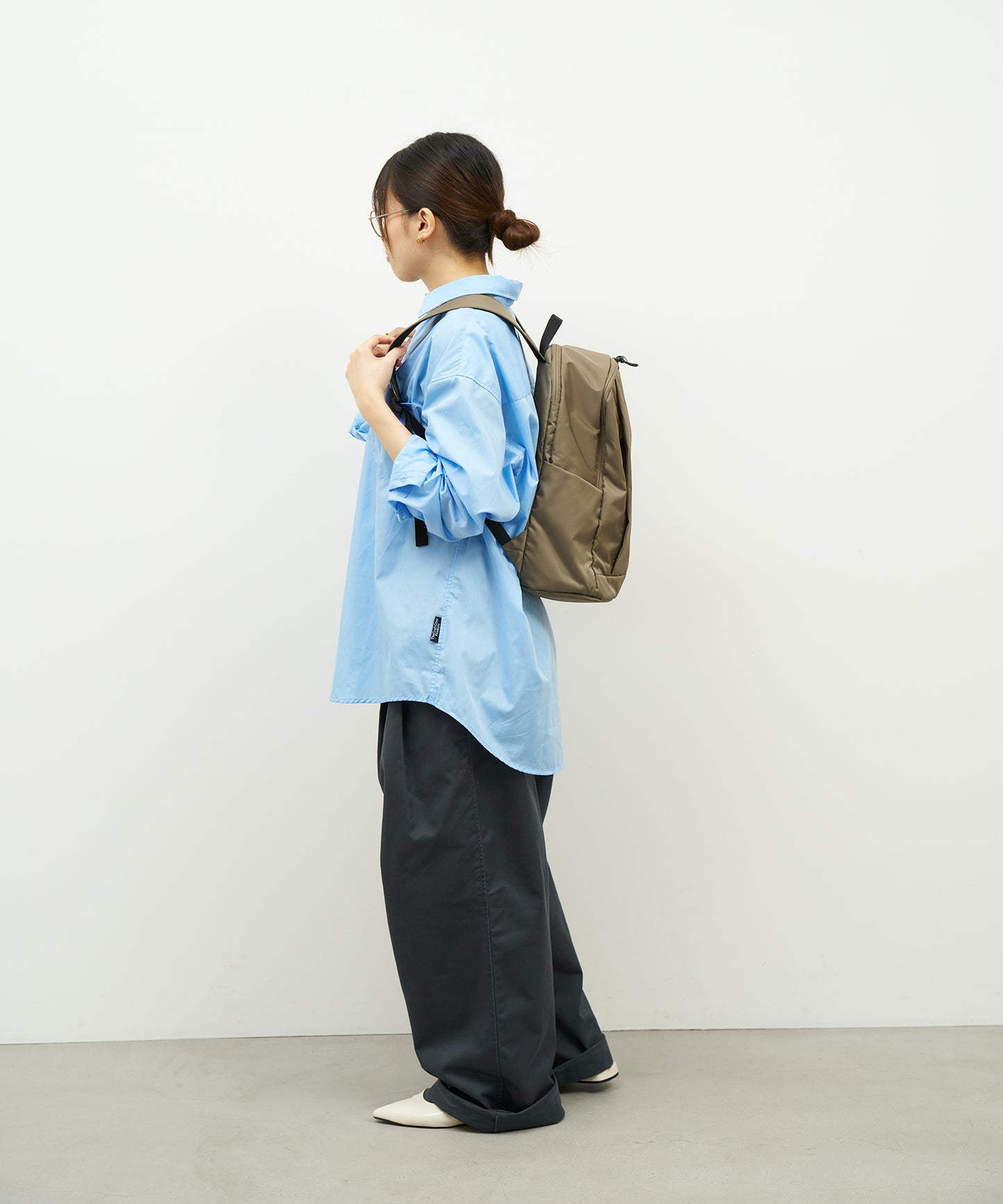 Lithe Pack 16L - Khaki gray / Basic Nylon