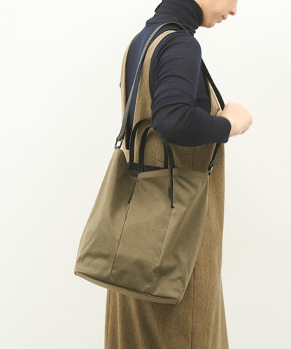 #89 / Frame tote / nylon "High density nylon"