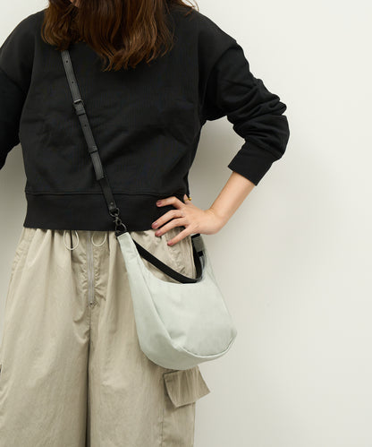 【9/6発売】Bolso de hombro redondo diario / nailon "Nylon de alta densidad" 