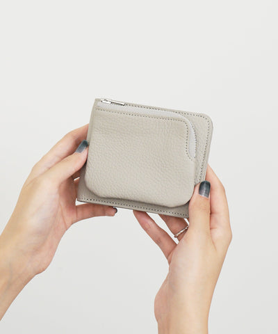 Patch pocket wallet - pale gray / cowhide EN