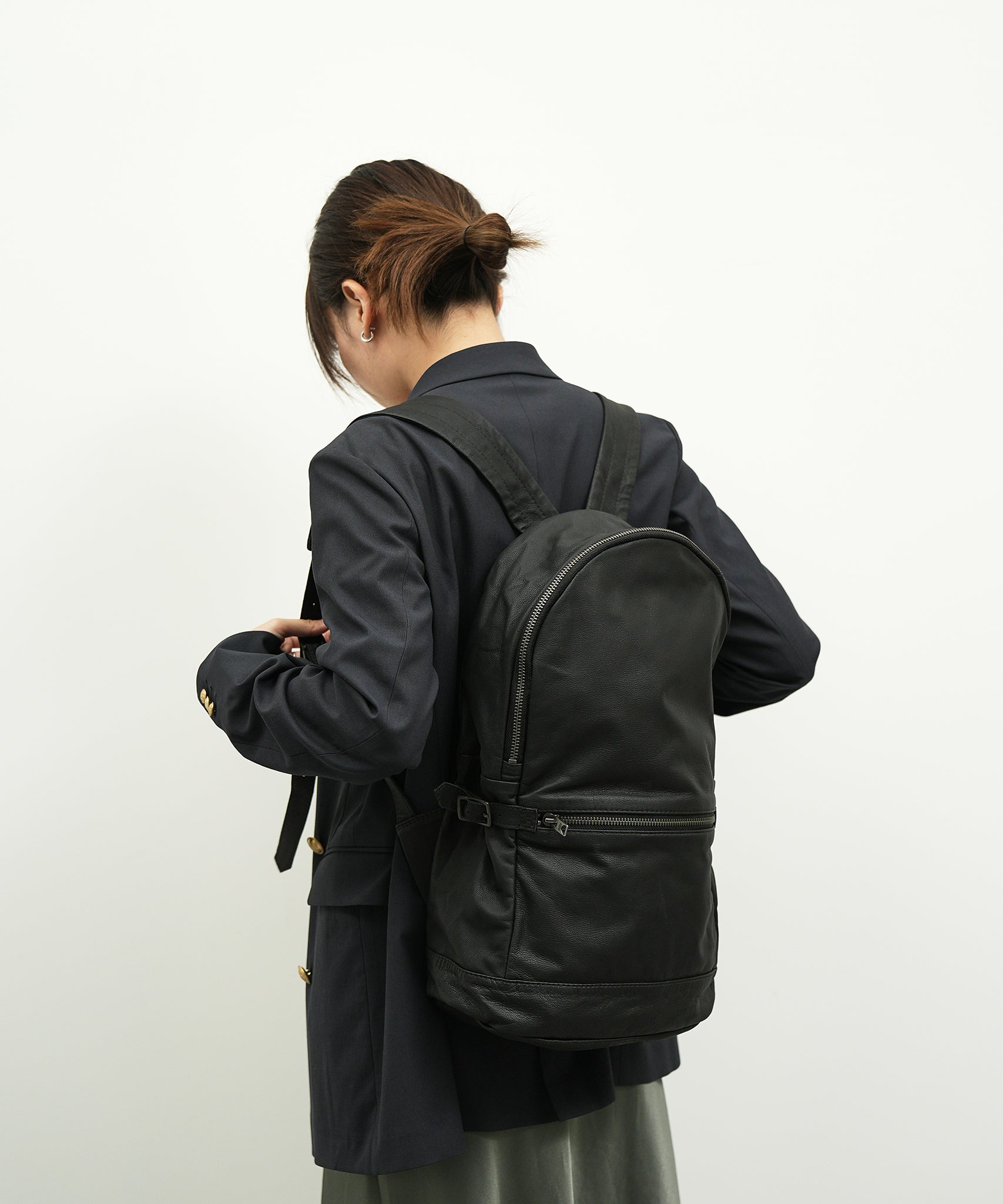 【REN / Tokyo 】Light and soft leather backpack. – REN WEB SHOP