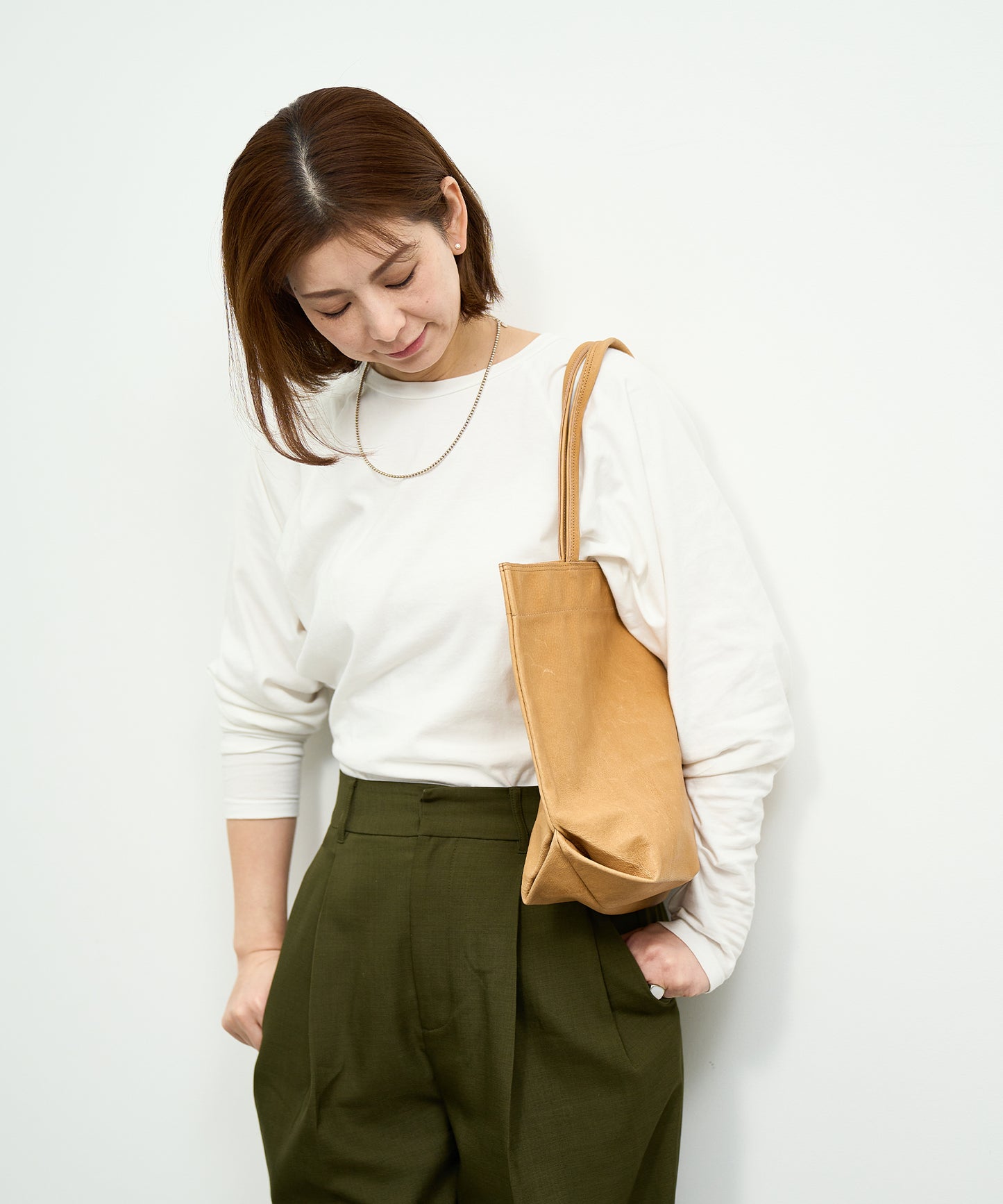 #30 / 午餐袋 M / 猪皮“HALLIE”