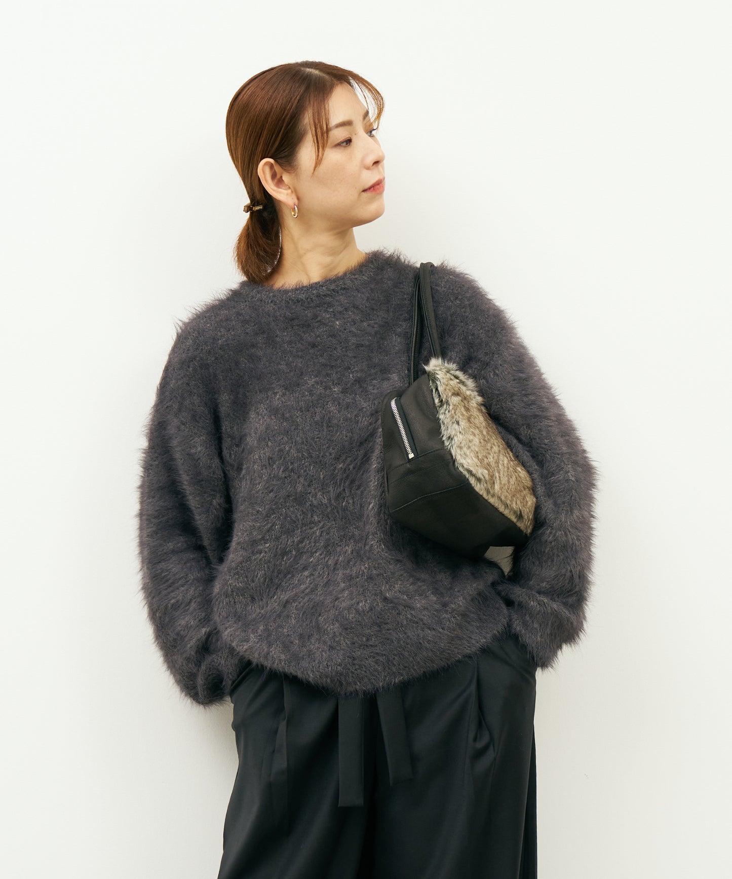 #88a / Square duffle XS / Pigskin "HALLIE × Craft fur"