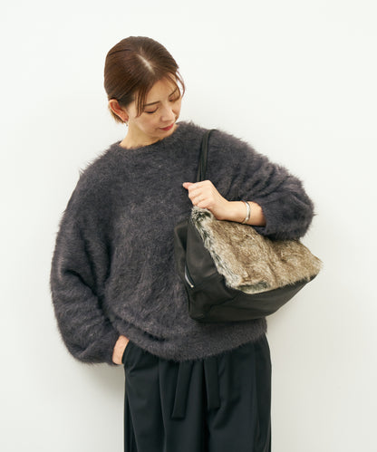 #88a / Square duffle M / Pigskin "HALLIE × Craft fur"