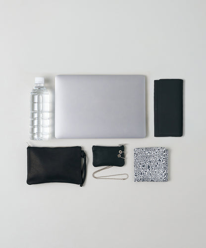 #11/ Square shoulder bag S (black) / goatskin "BARE"