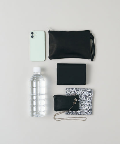 #30/ Circle tote bag (black) / pigskin "HALLIE"